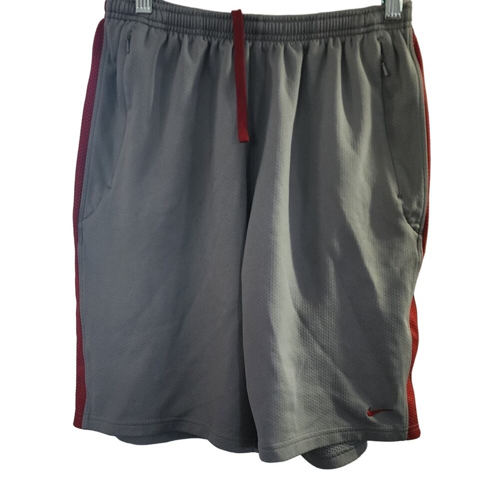 Nike Men's Gray Red Stripe Workout Basketball Shorts Medium